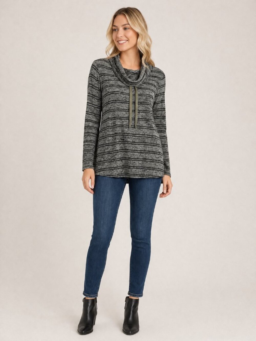 2/$30 Olive + Oak Lidy Cowl Neck Hi-Low Knit Top Tunic Green Striped XS #8908